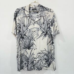 Express Leaf Print Button-Up Shirt Cream Black Gray Short Sleeve Soft Viscose